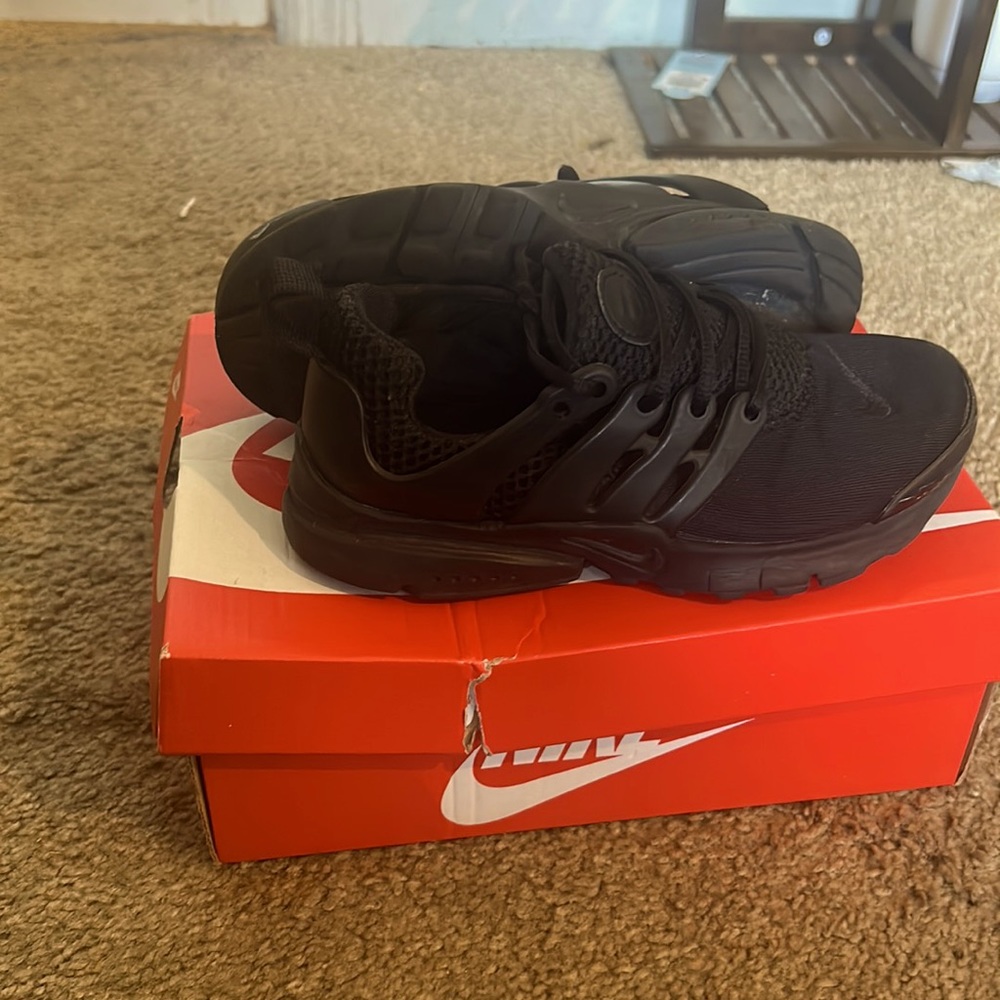 Nike Prestos
